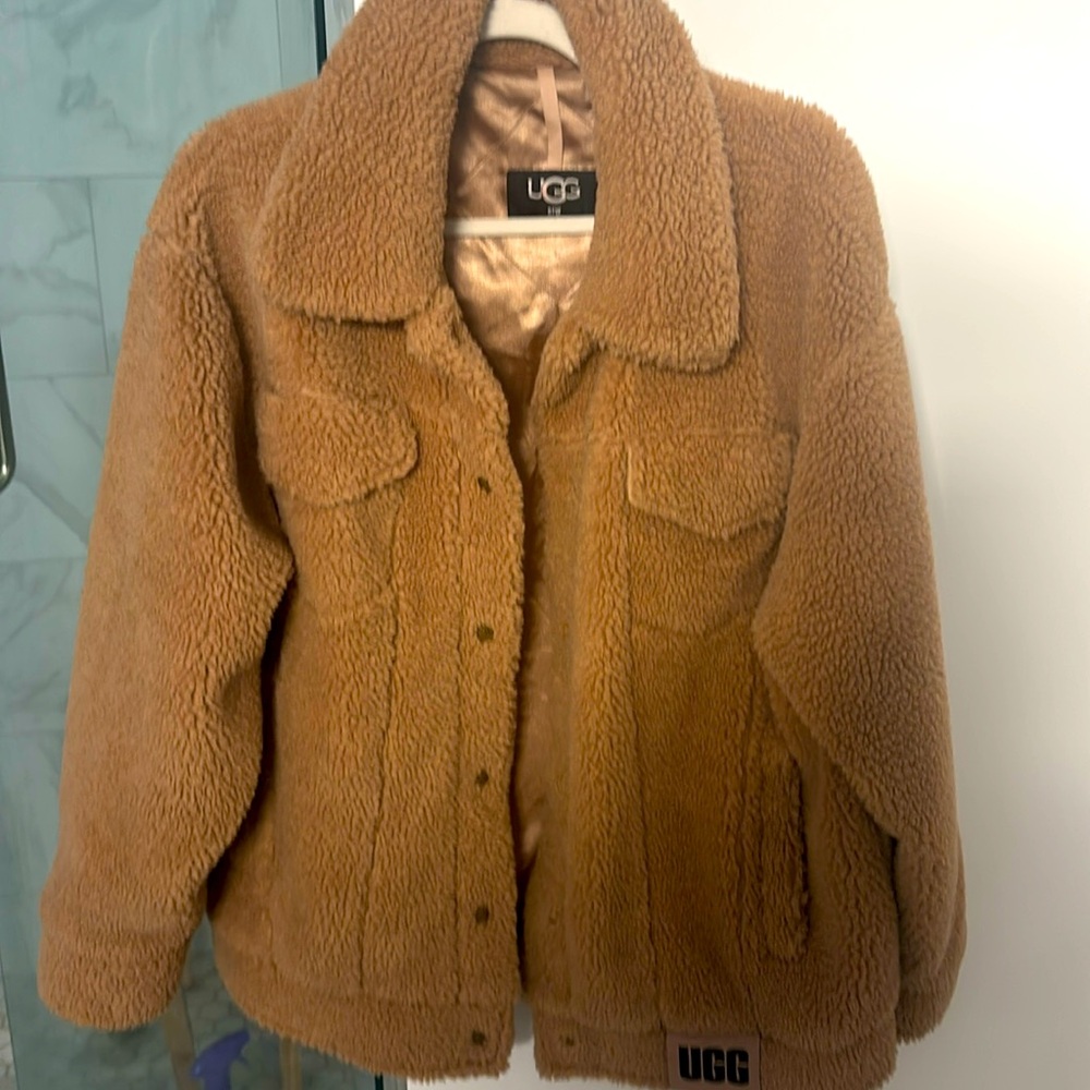 UGG Frankie Sherpa Jacket, Brown, Size Medium
Like new